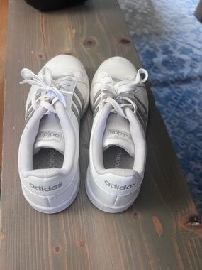 adidas White Sneakers with Gray Three-Stripes